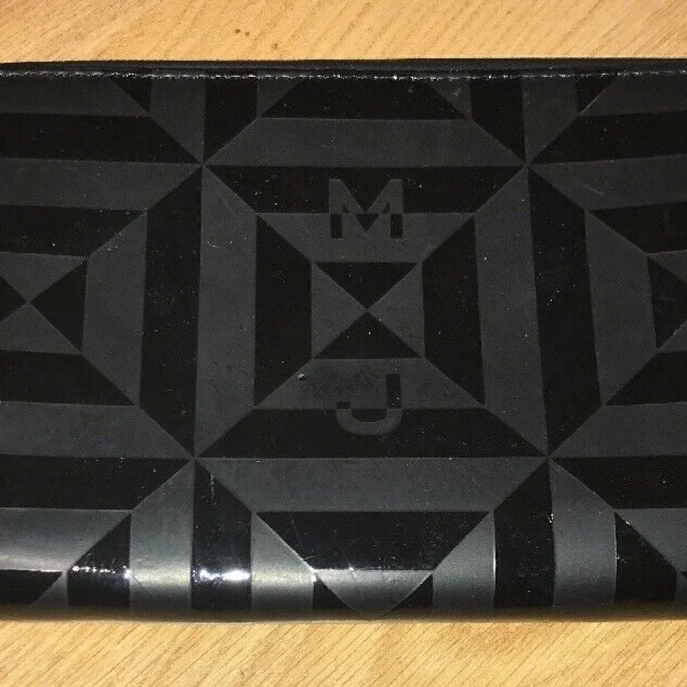 Marc By Marc Jacobs this beautiful